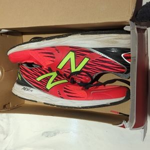 New balance running 1400 v4